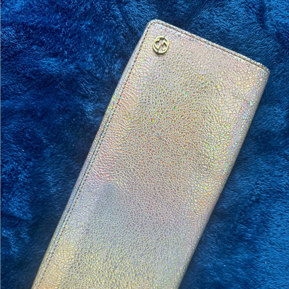 Shimmery metallic suede Gucci Clutch Purse very versatile champagne pink